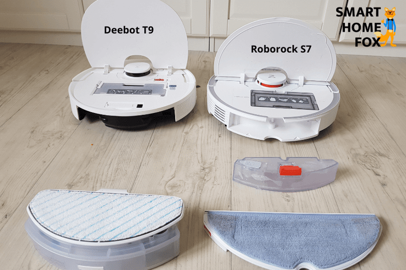Der Deebot T9 steht neben dem Roborock S7 Modell.